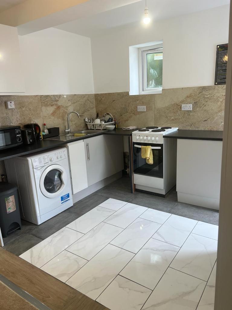 Starlet Property Wanstead المظهر الخارجي الصورة